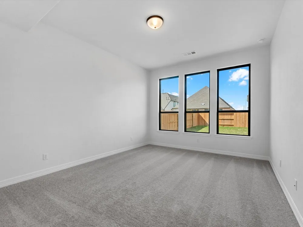14802 Mission Avenue Mont Belvieu, TX 77523