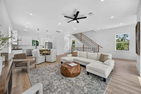 316 Walthall #A