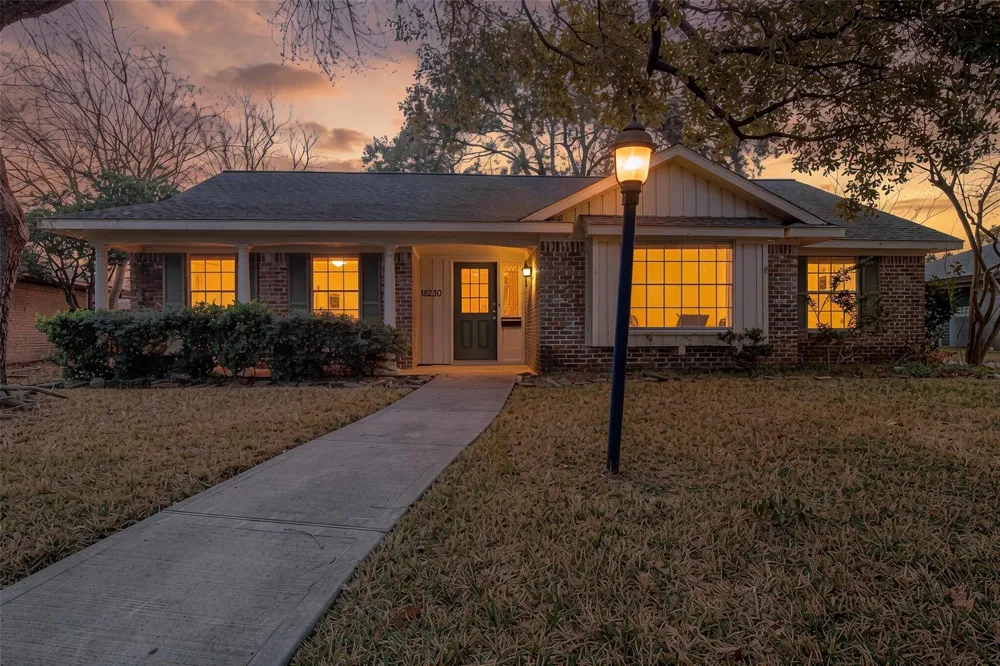 18230 Caprice Lane Houston, TX 77058
