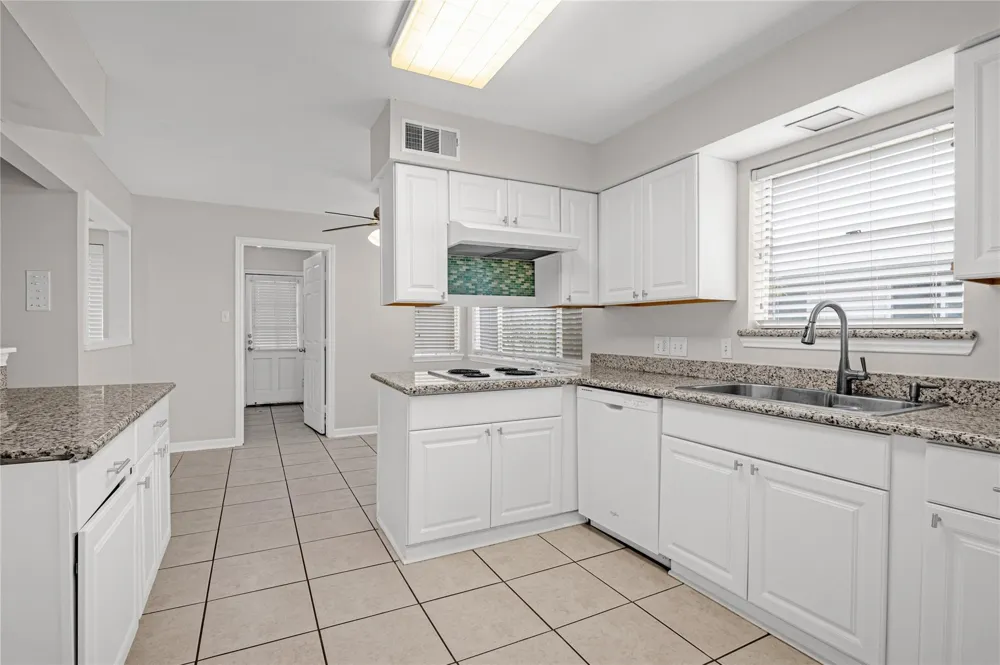 18230 Caprice Lane Houston, TX 77058