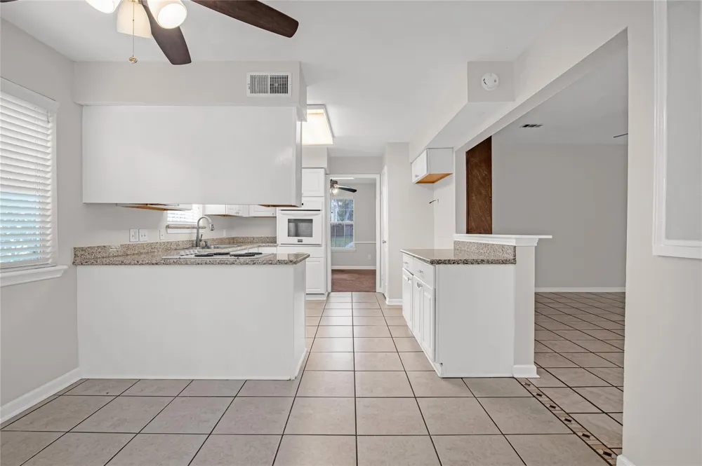 18230 Caprice Lane Houston, TX 77058