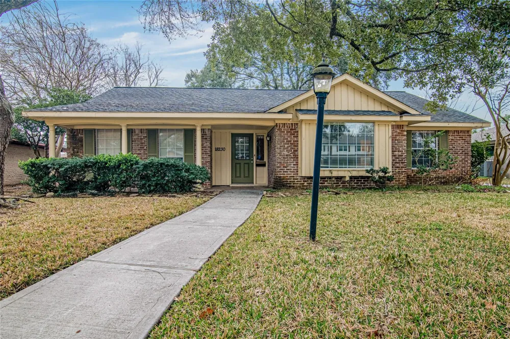 18230 Caprice Lane Houston, TX 77058