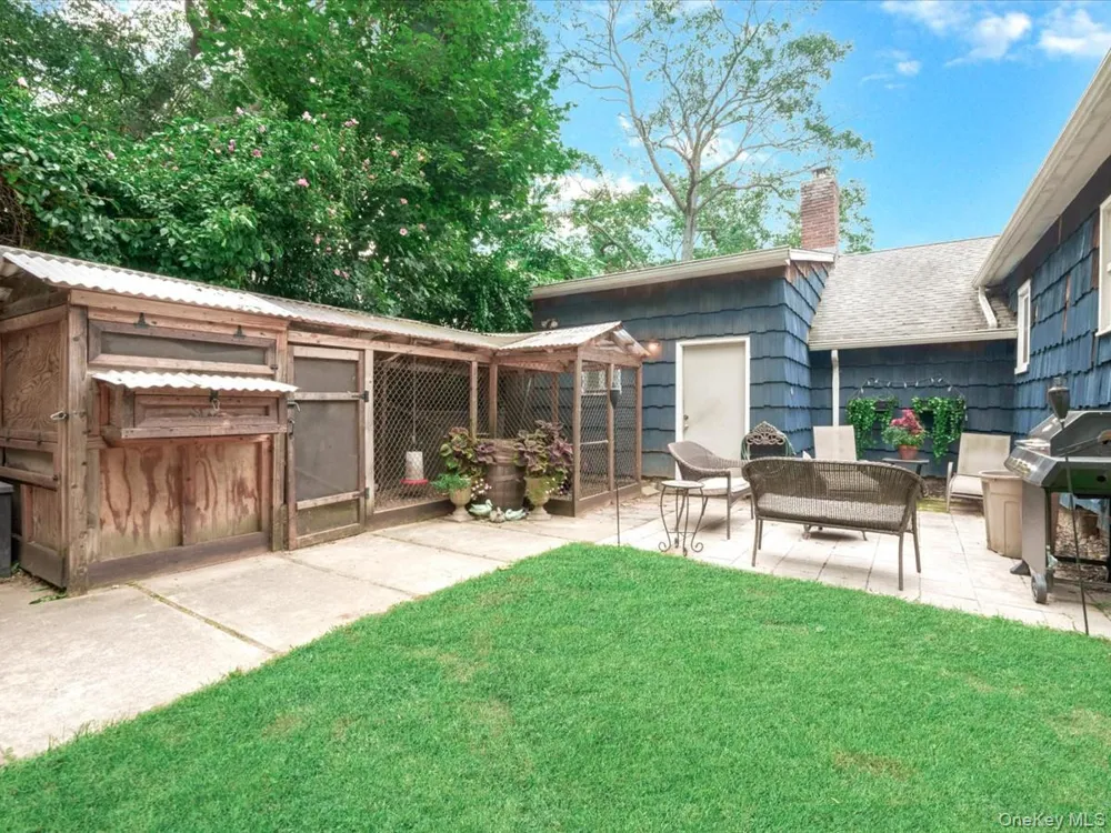 223 Locust Drive Rocky Point, NY 11778