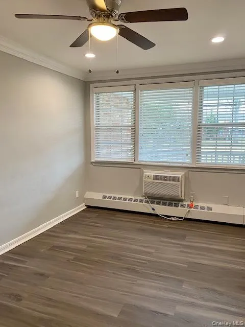 69 Prospect Avenue #18W Hewlett, NY 11557