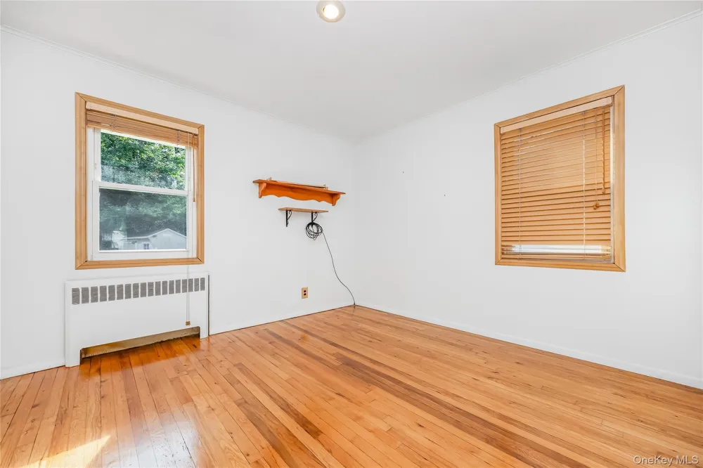 874 Alan Drive Wantagh, NY 11793