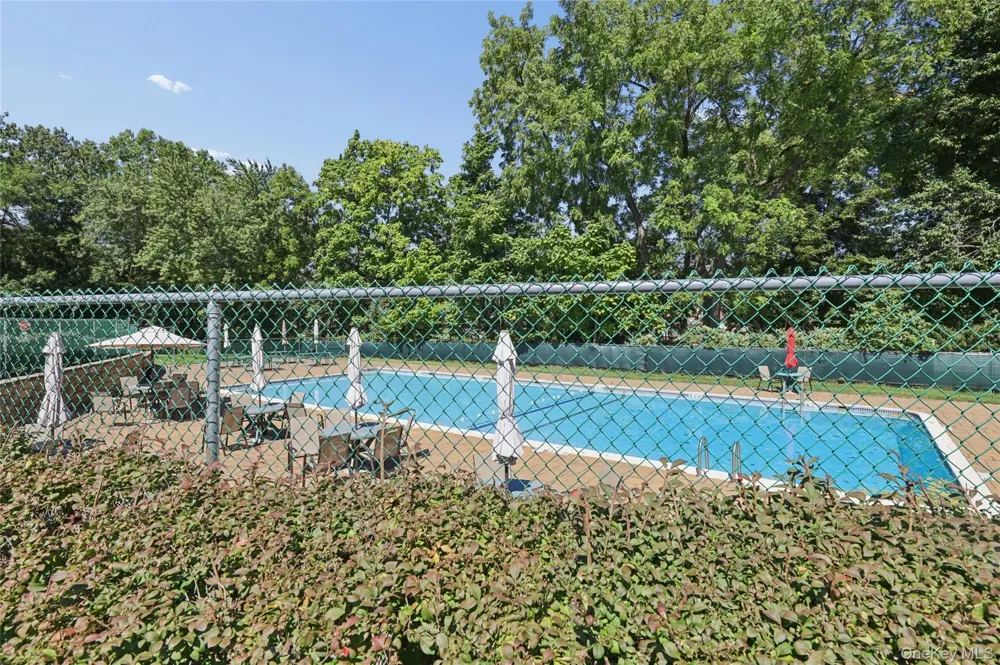 2 Church Lane #I Valley Cottage, NY 10989