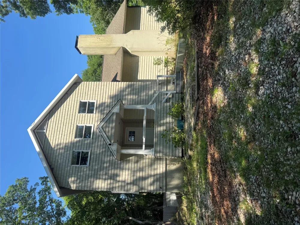 203 Head Of Pond Road Water Mill, NY 11976