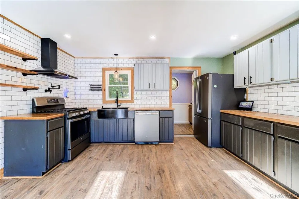 570 Lakes Road Monroe, NY 10950