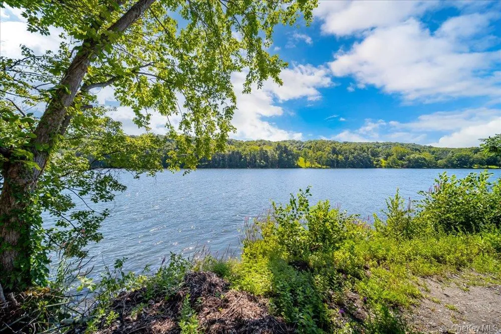 570 Lakes Road Monroe, NY 10950