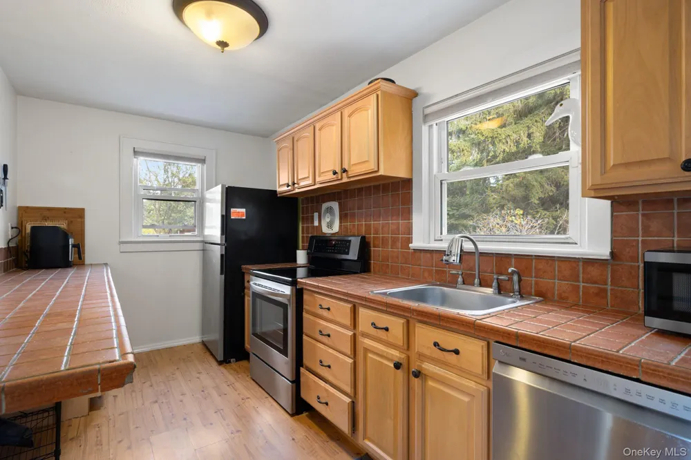 12 Ingersoll Street Huntington Station, NY 11746