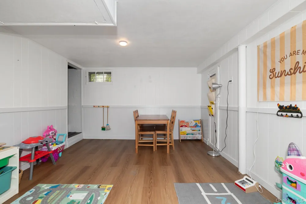 12 Ingersoll Street Huntington Station, NY 11746