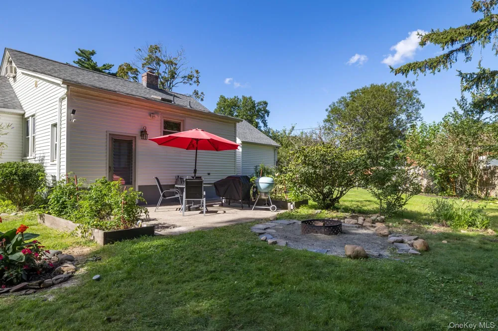 12 Ingersoll Street Huntington Station, NY 11746