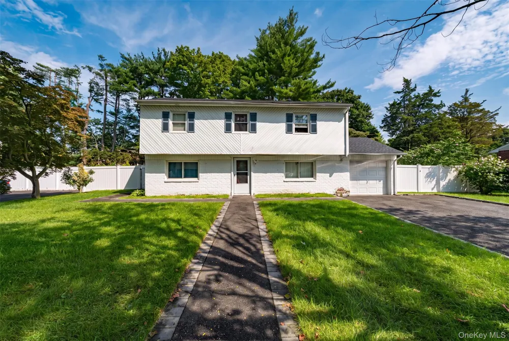 19 South Lane Huntington, NY 11743