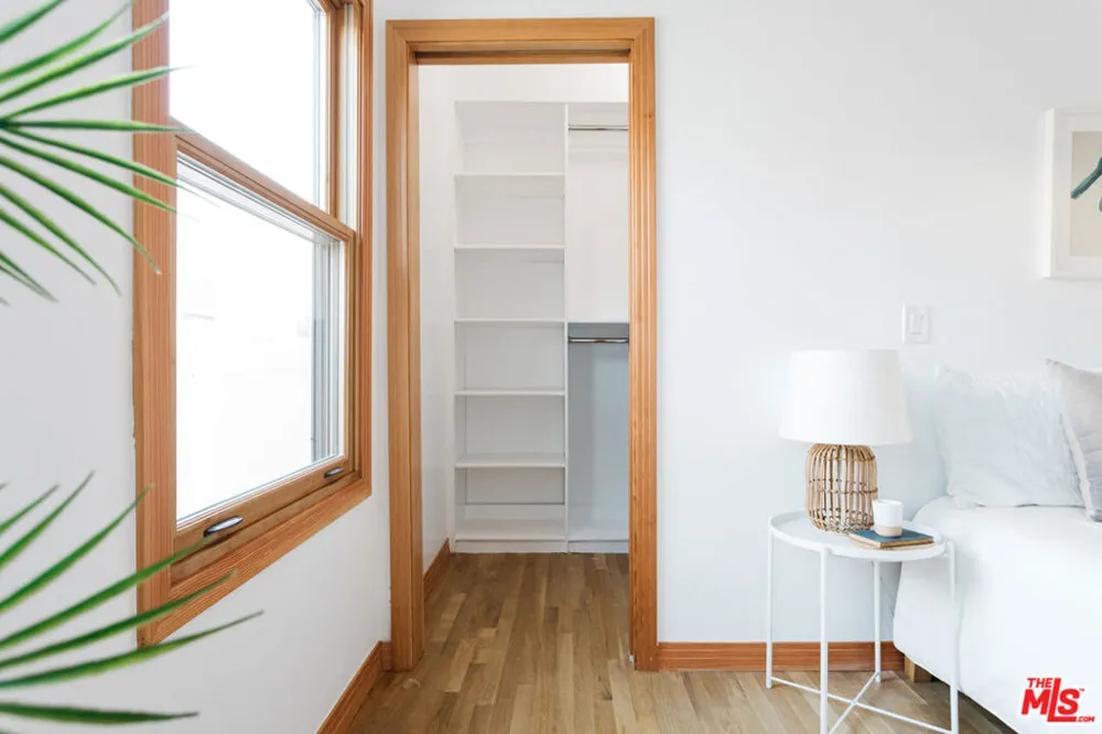 3009 Virginia Road #1/2 Los Angeles, CA 90016