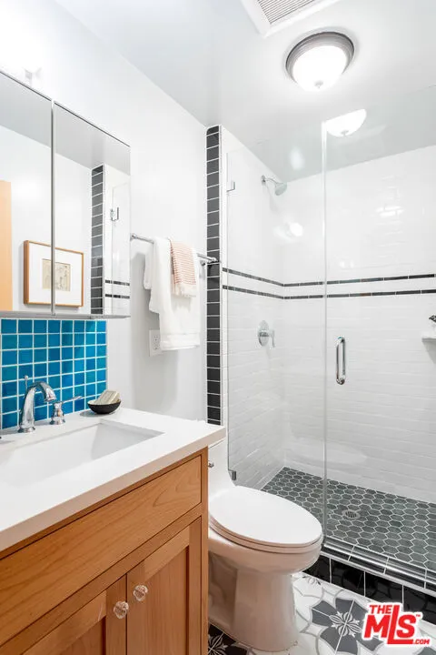 3009 Virginia Road #1/2 Los Angeles, CA 90016