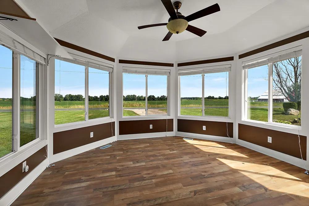 3830 146th Avenue Holland, MI 49423