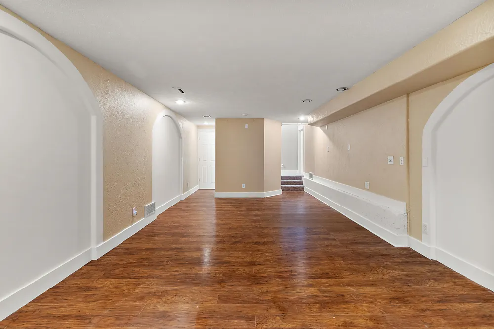 3830 146th Avenue Holland, MI 49423