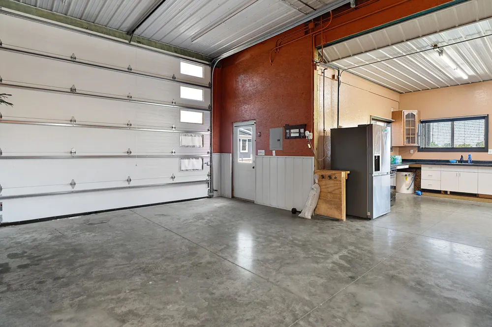 3830 146th Avenue Holland, MI 49423