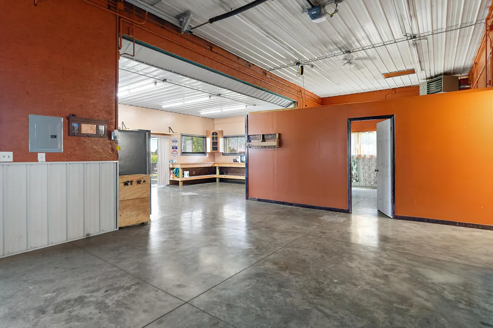 3830 146th Avenue Holland, MI 49423