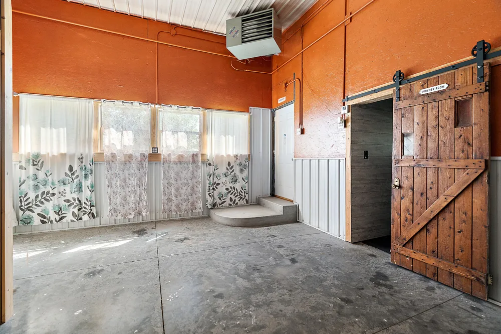3830 146th Avenue Holland, MI 49423