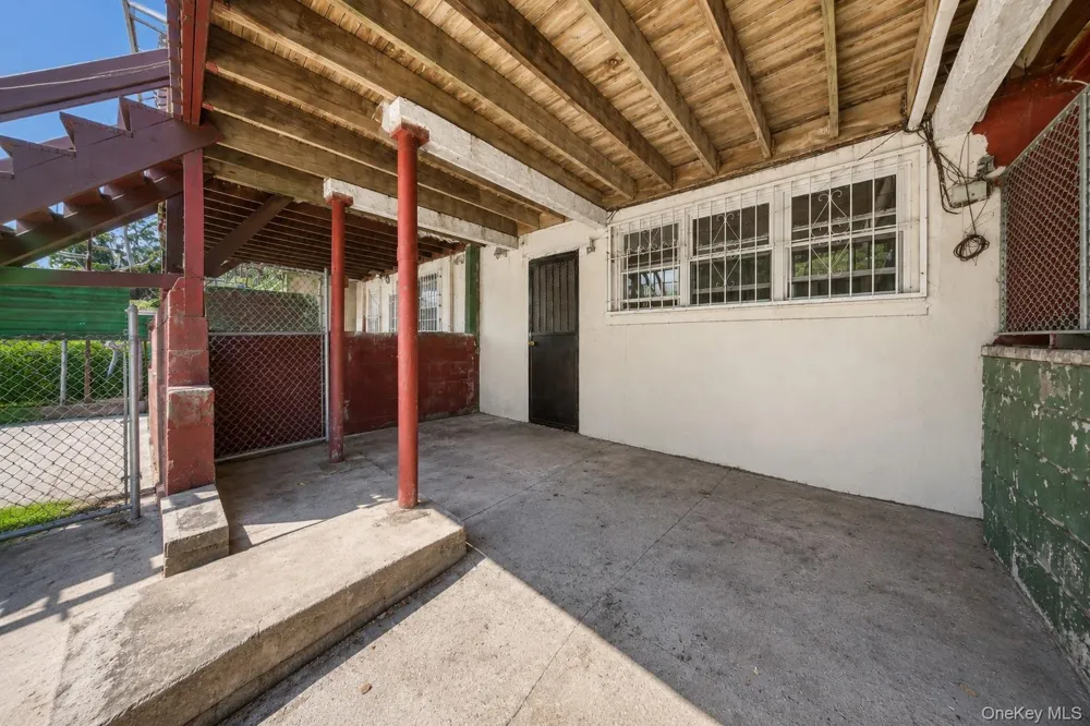 153-39 60th Avenue Flushing, NY 11355