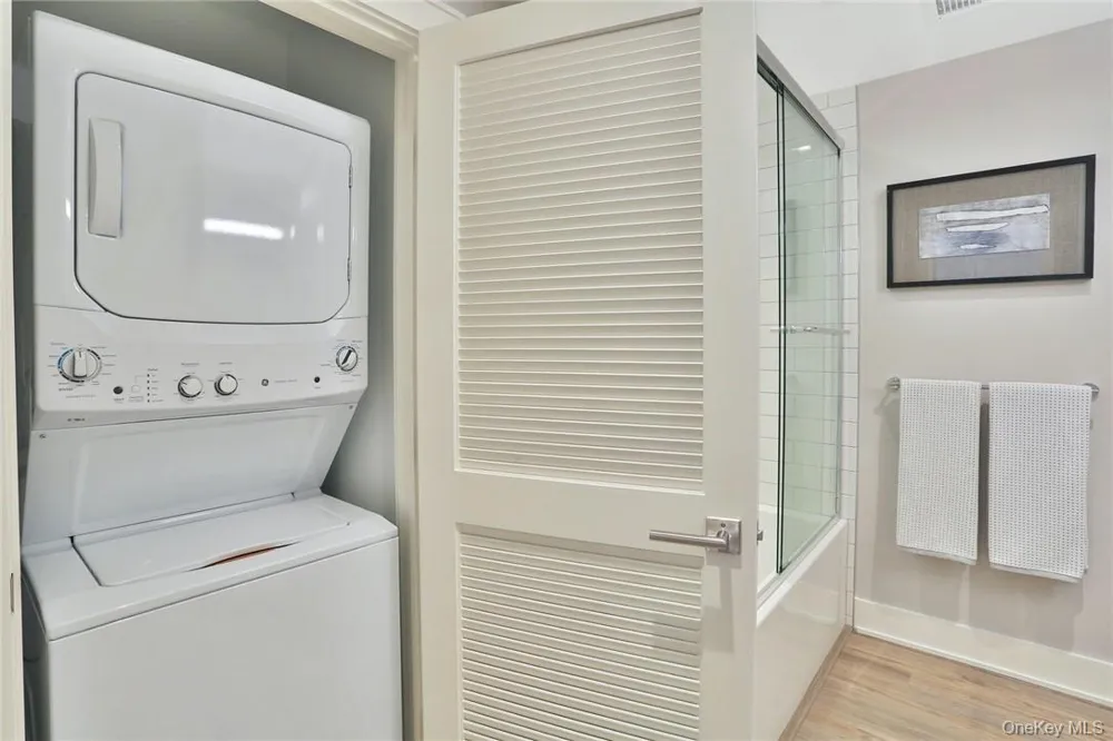470 Main Street #11 Armonk, NY 10504