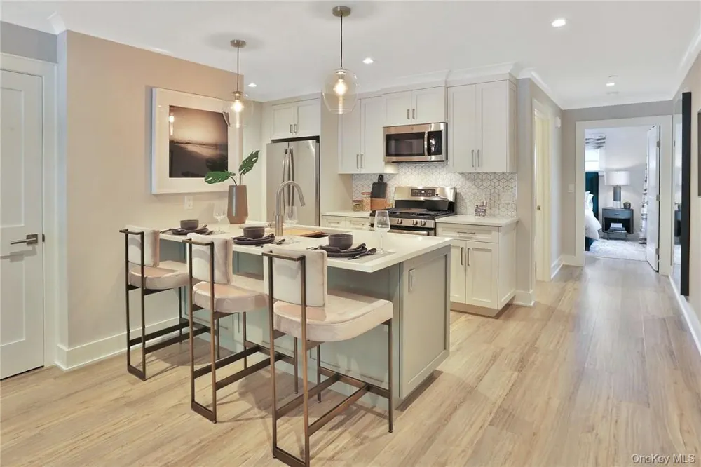 470 Main Street #13 Armonk, NY 10504