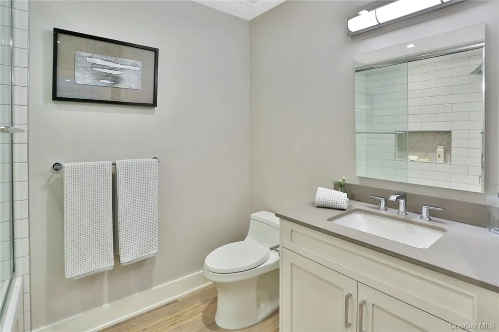 470 Main Street #13 Armonk, NY 10504