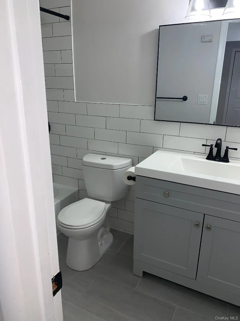85 Middletown Road #A9 Nanuet, NY 10954