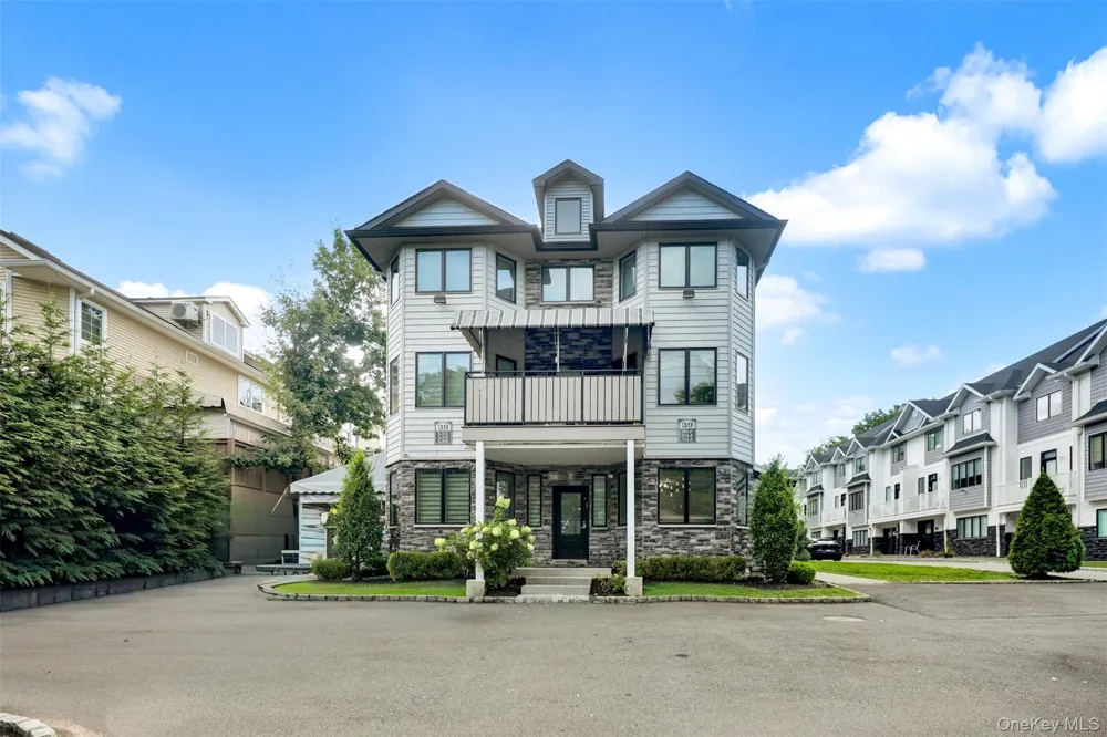 39 Decatur Avenue #114 Spring Valley, NY 10977