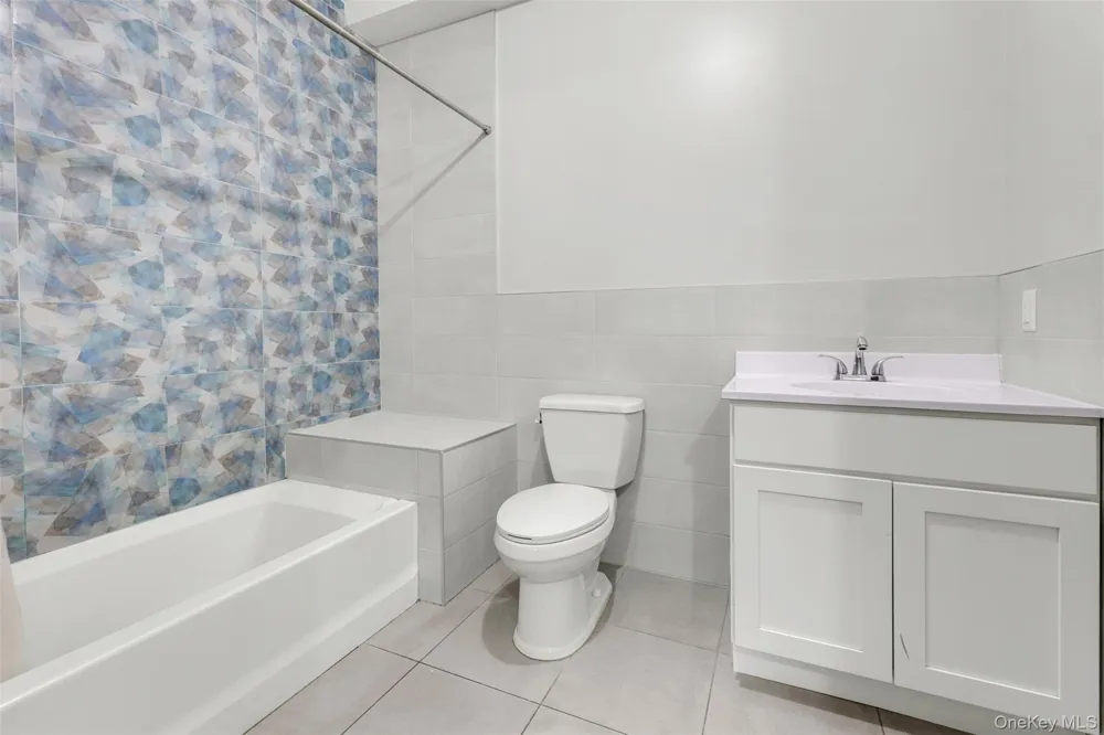 39 Decatur Avenue #114 Spring Valley, NY 10977