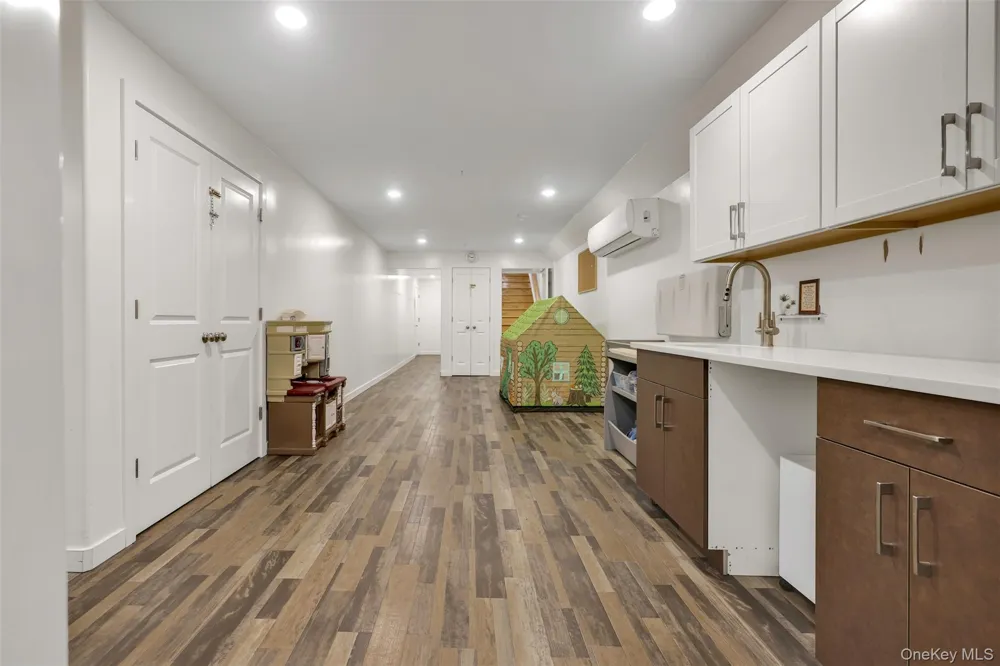 39 Decatur Avenue #114 Spring Valley, NY 10977