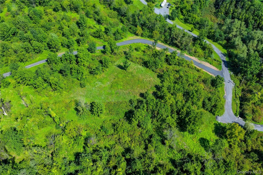 673 Embought Road Catskill, NY 12414