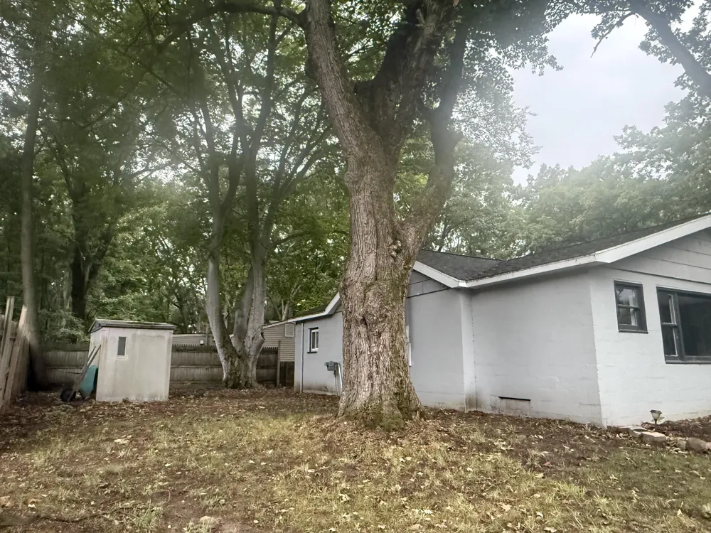 10622 Round Lake Drive Mecosta, MI 49332