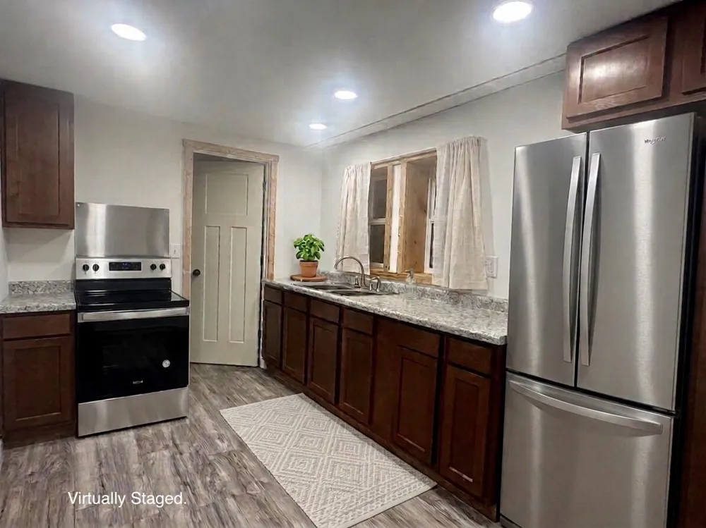 10622 Round Lake Drive Mecosta, MI 49332