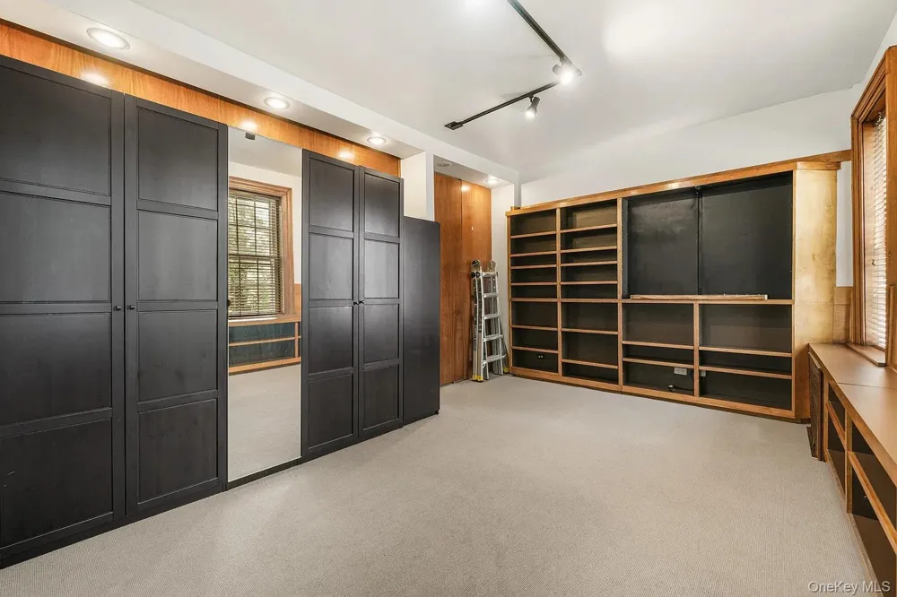 322 E 50th St New York (Manhattan), NY 10022