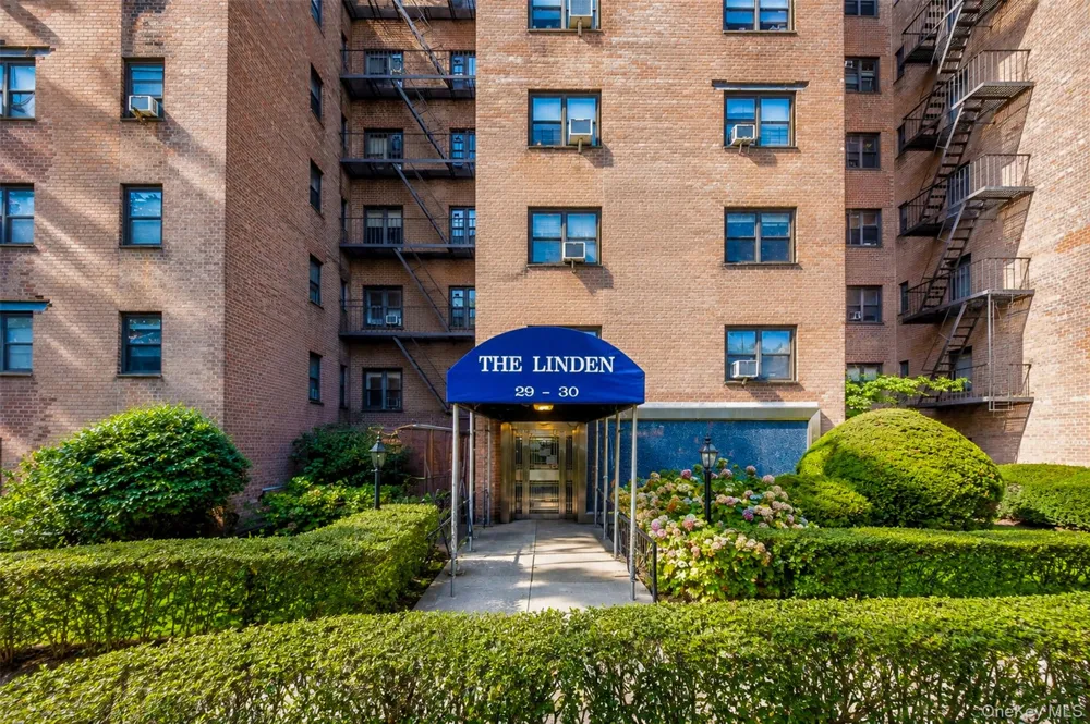 29-30 137th Street #3K Flushing, NY 11354