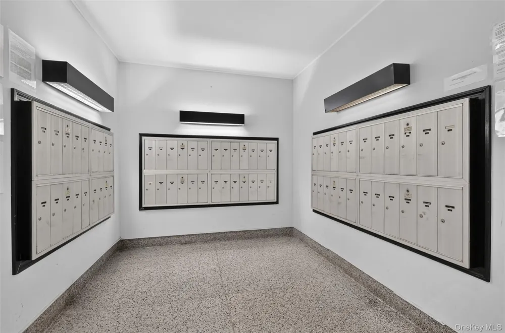 29-30 137th Street #3K Flushing, NY 11354