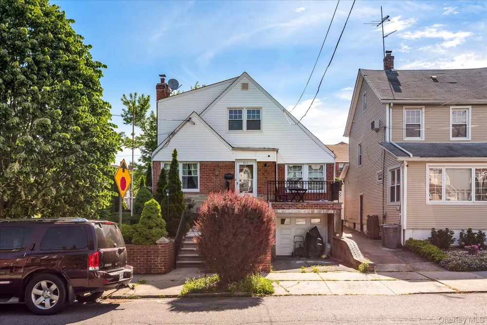 59-11 157th Street #2 Flushing, NY 11355