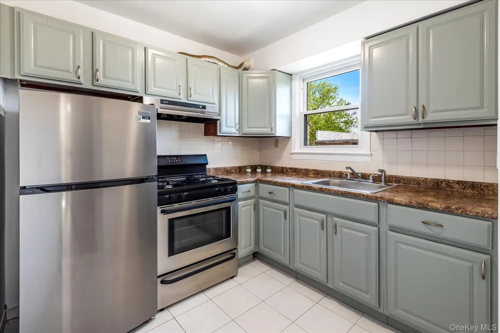 59-11 157th Street #2 Flushing, NY 11355