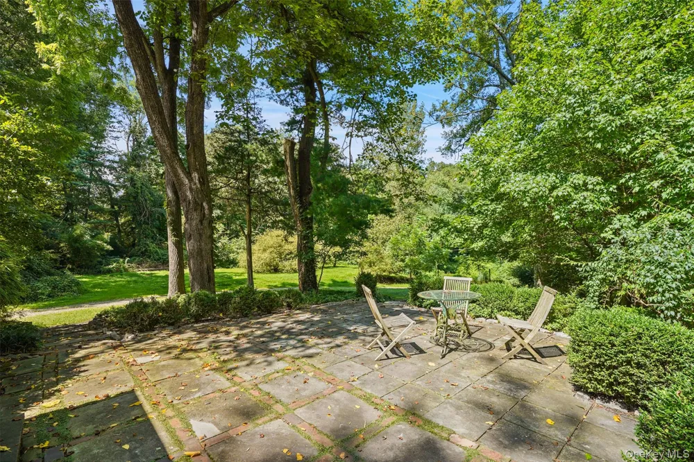 382 Bedford Center Bedford, NY 10507