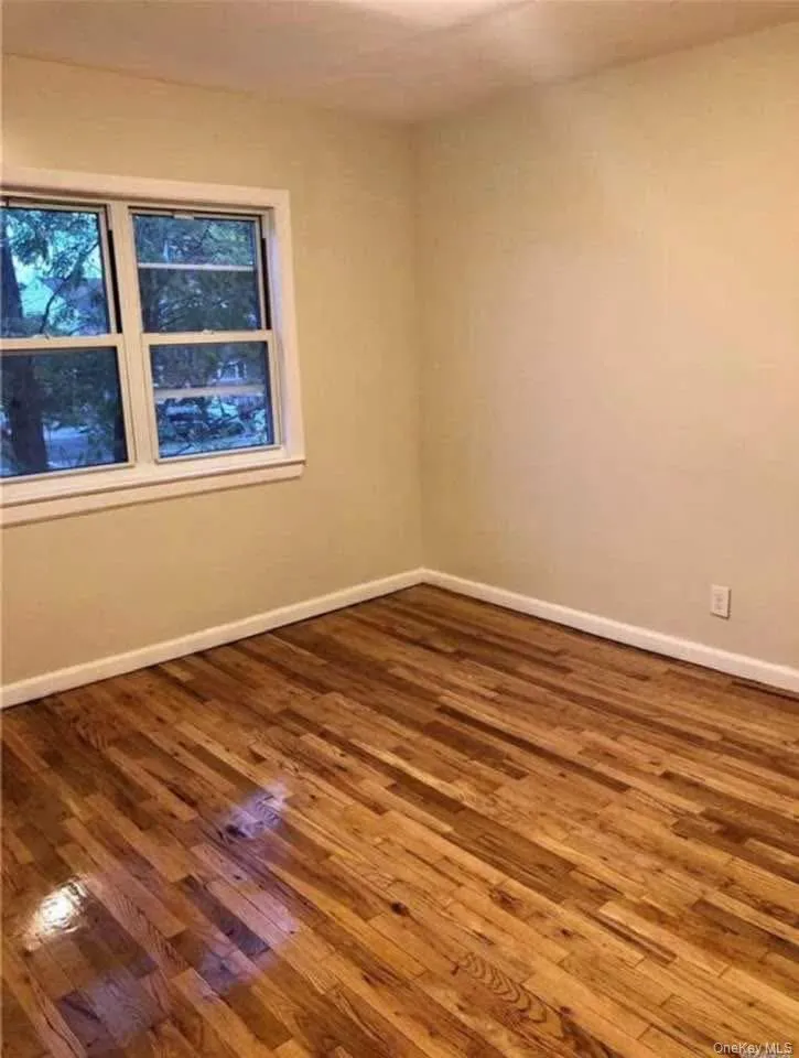 15011 Arlington Terrace Jamaica, NY 11433
