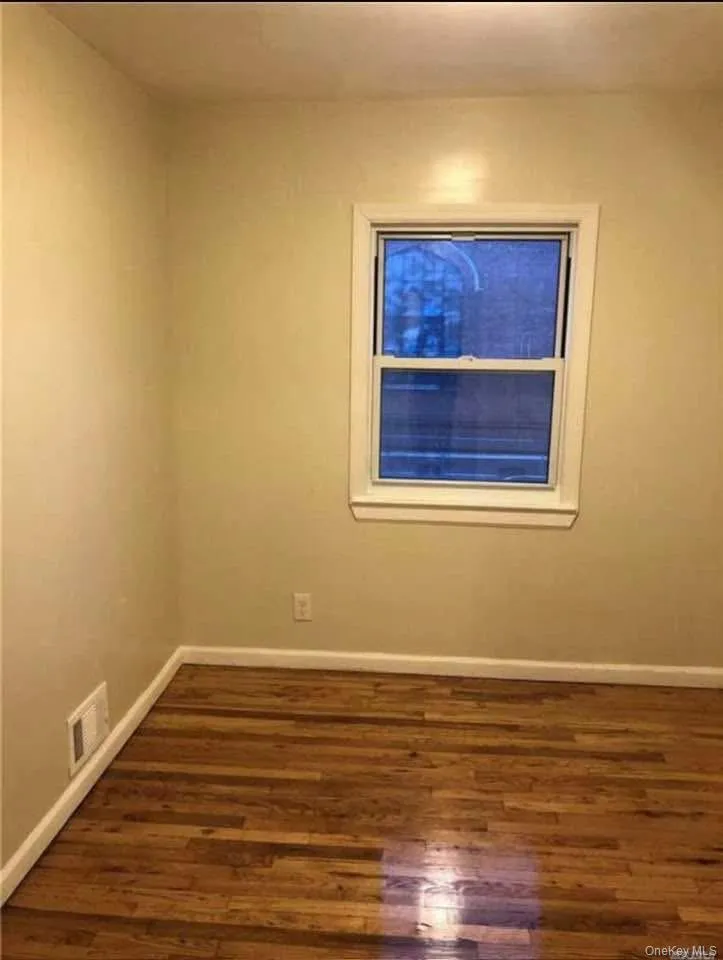 15011 Arlington Terrace Jamaica, NY 11433