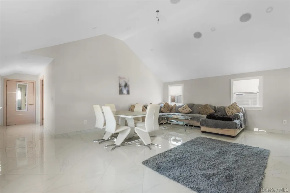 161-28 98th Street Howard Beach, NY 11414