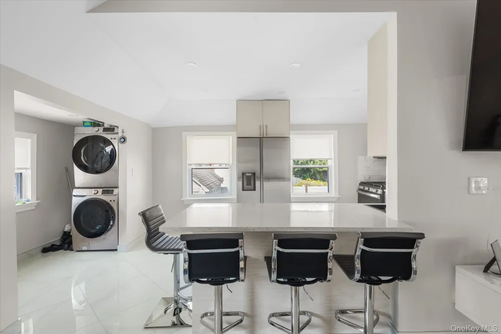 161-28 98th Street Howard Beach, NY 11414