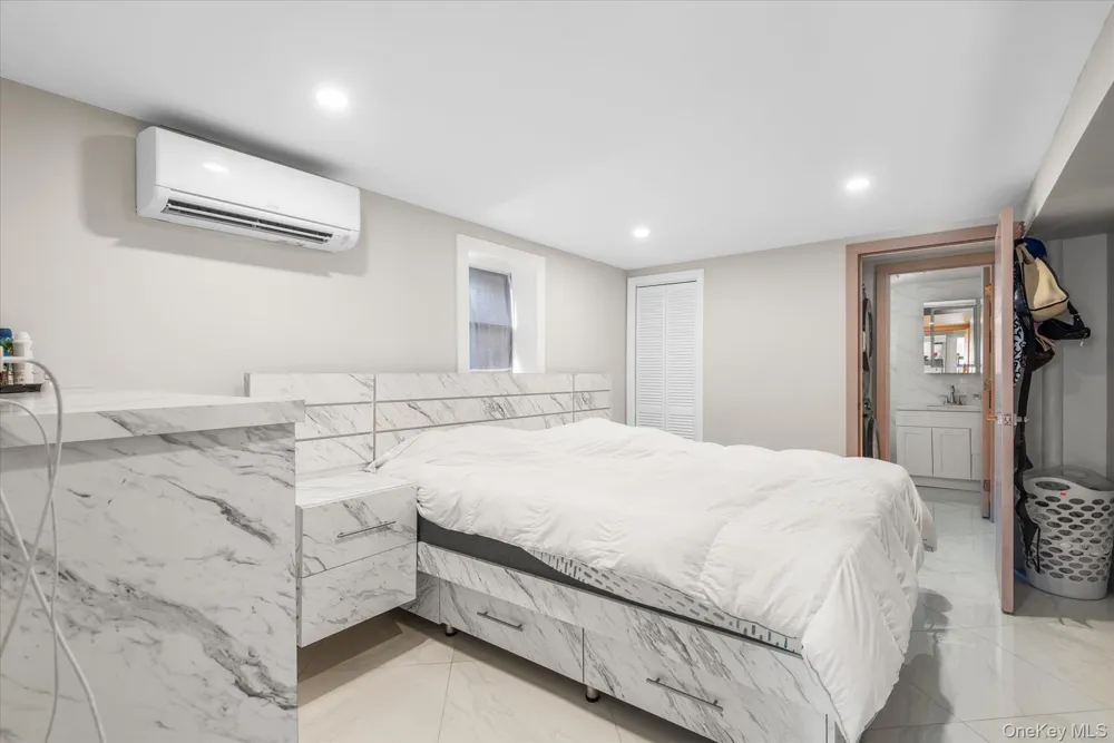 161-28 98th Street Howard Beach, NY 11414