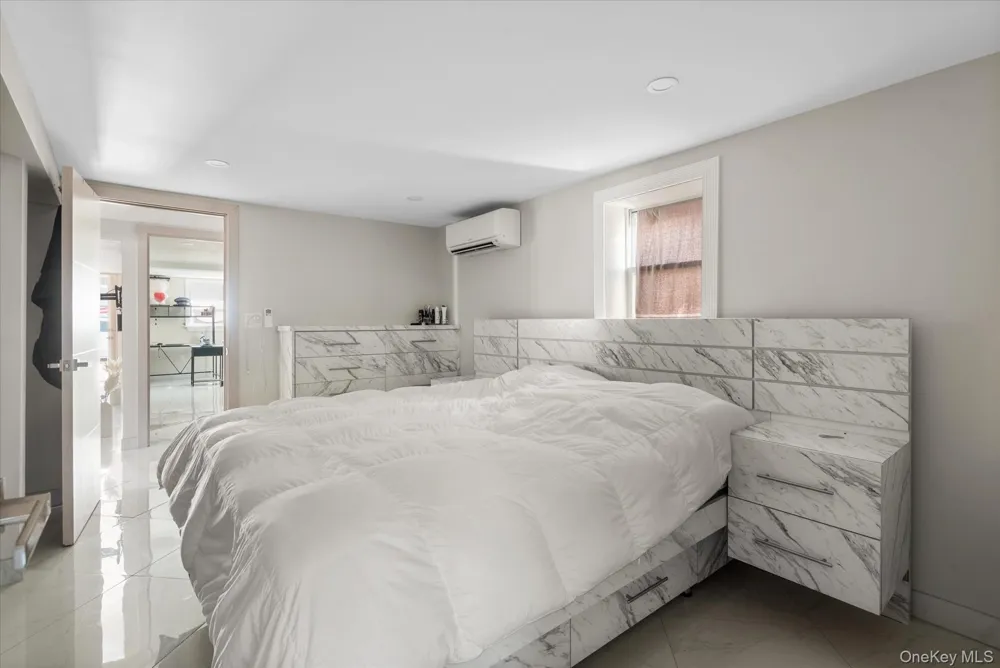 161-28 98th Street Howard Beach, NY 11414