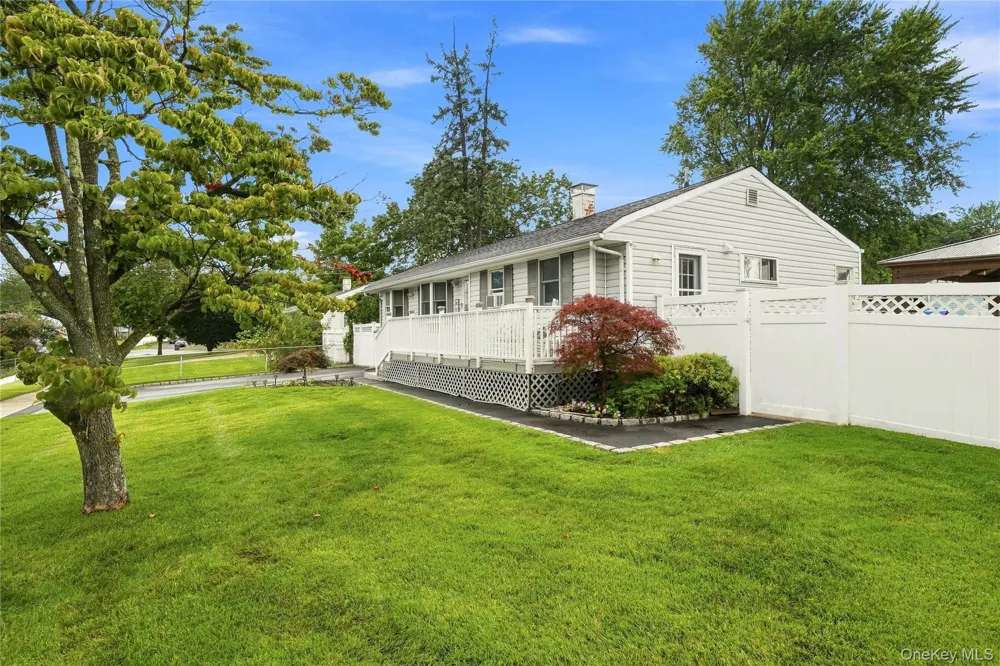 5 Talbot Lane Selden, NY 11784