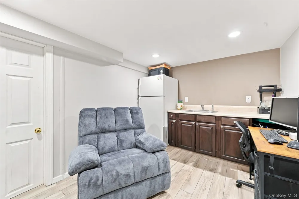 5 Talbot Lane Selden, NY 11784