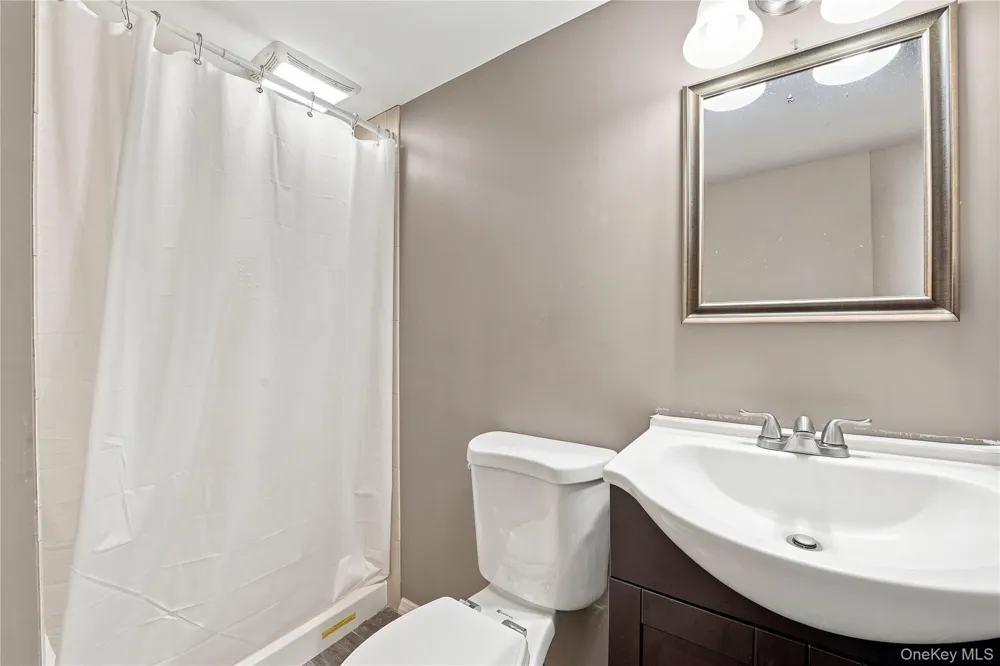 5 Talbot Lane Selden, NY 11784